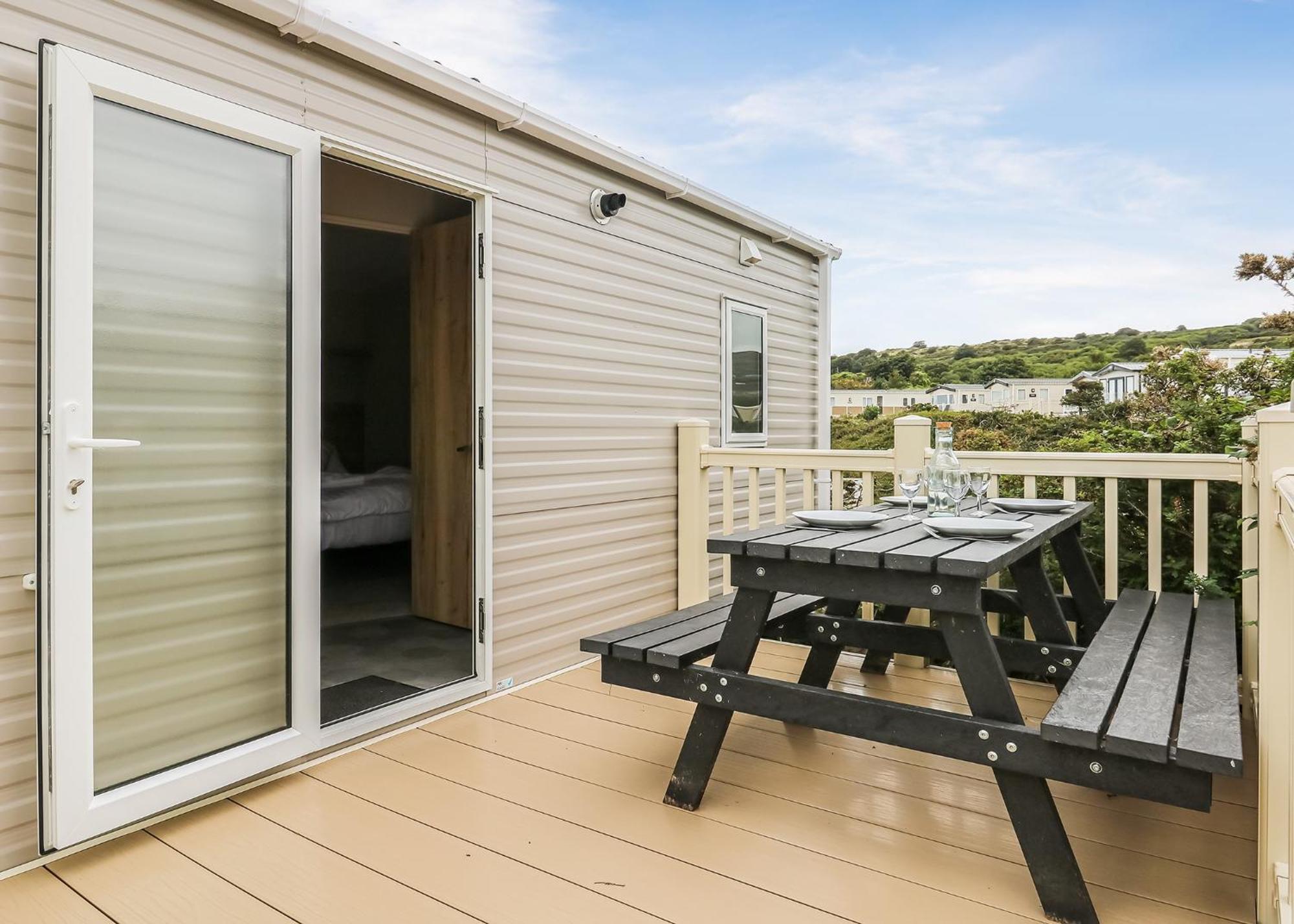 Waters Edge Leisure Park Hotel Cardigan Eksteriør billede