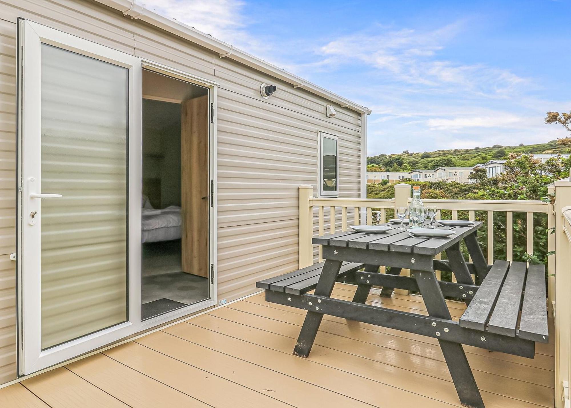 Waters Edge Leisure Park Hotel Cardigan Eksteriør billede