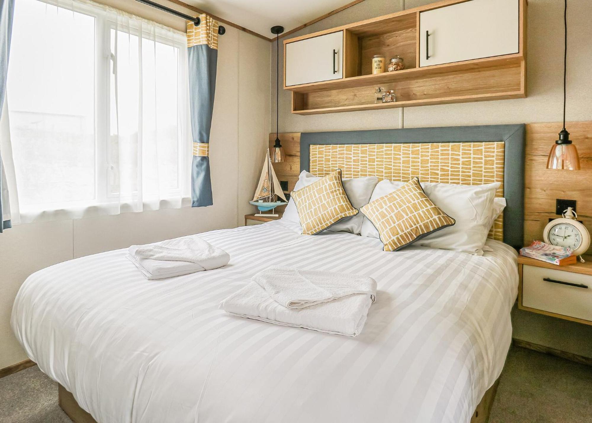 Waters Edge Leisure Park Hotel Cardigan Eksteriør billede